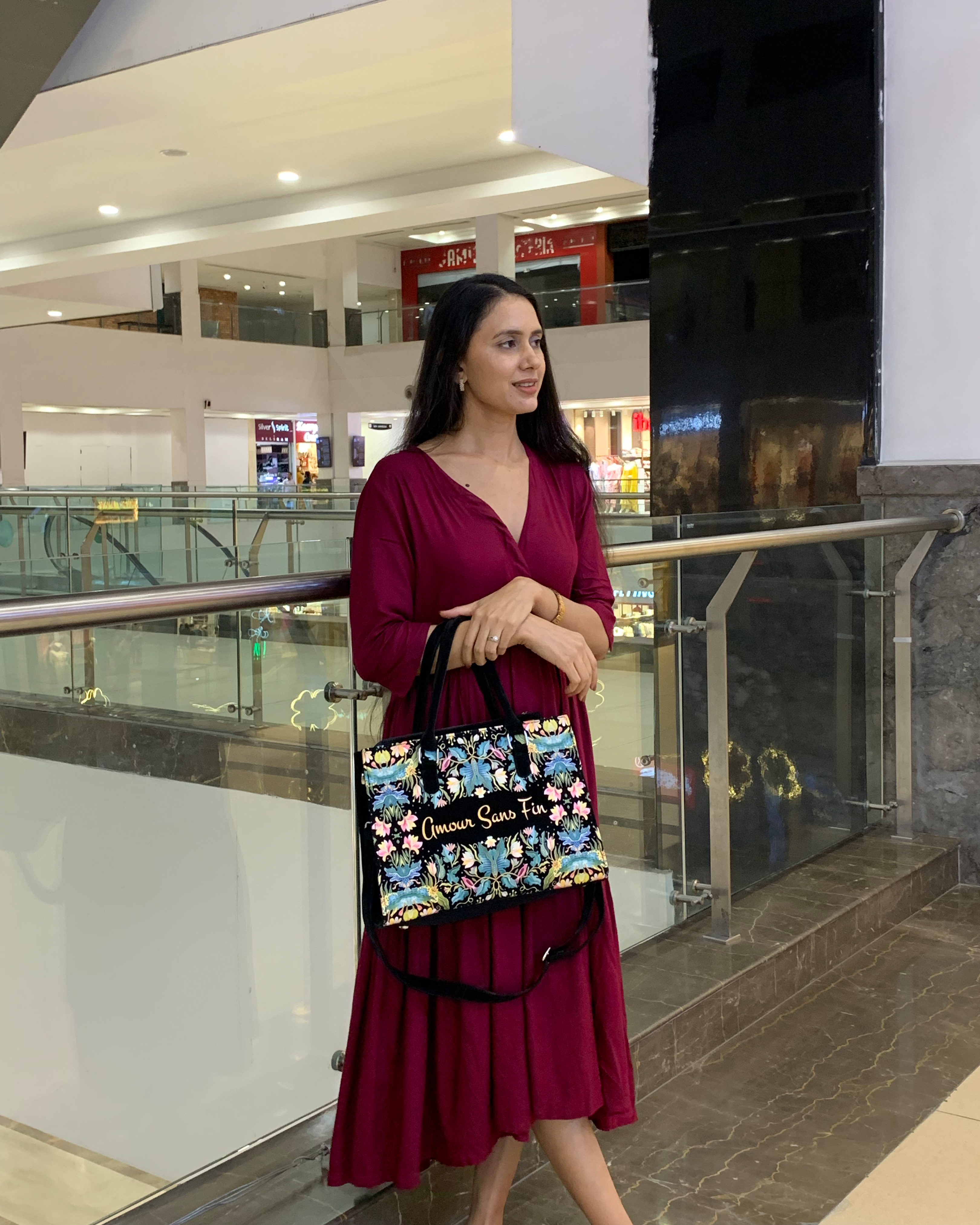 shoulder bag